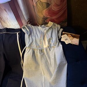 Bundle of 4 girls dresses and a pant size 6